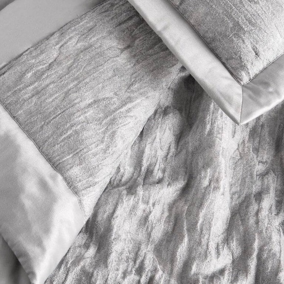 Hudson Park Collection Rippled Texture Coverlet, Queen - Exclusive. MSRP $525 - Picture 3 of 8